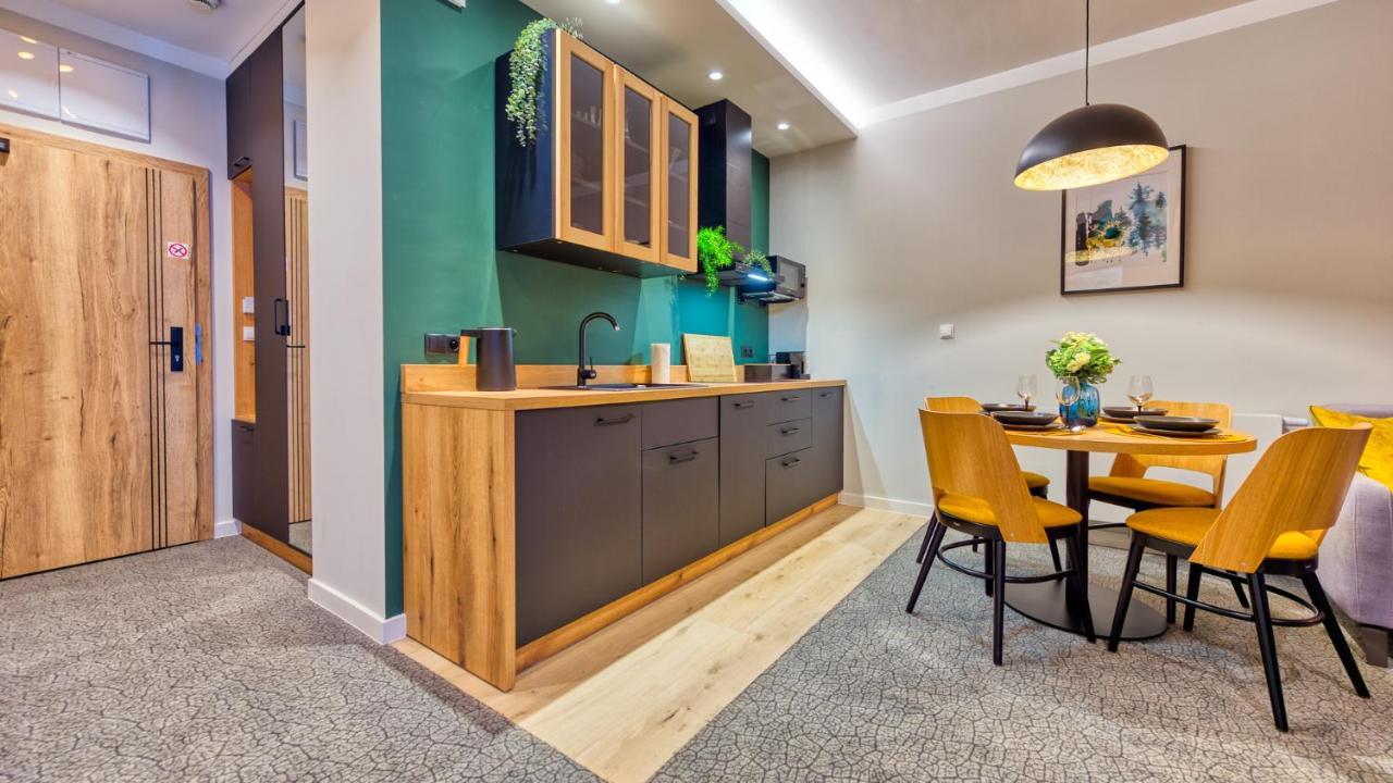 Apartamenty Vip Centrum - Wczasowa 17 By Royal Aparts Świeradów-Zdrój Dış mekan fotoğraf