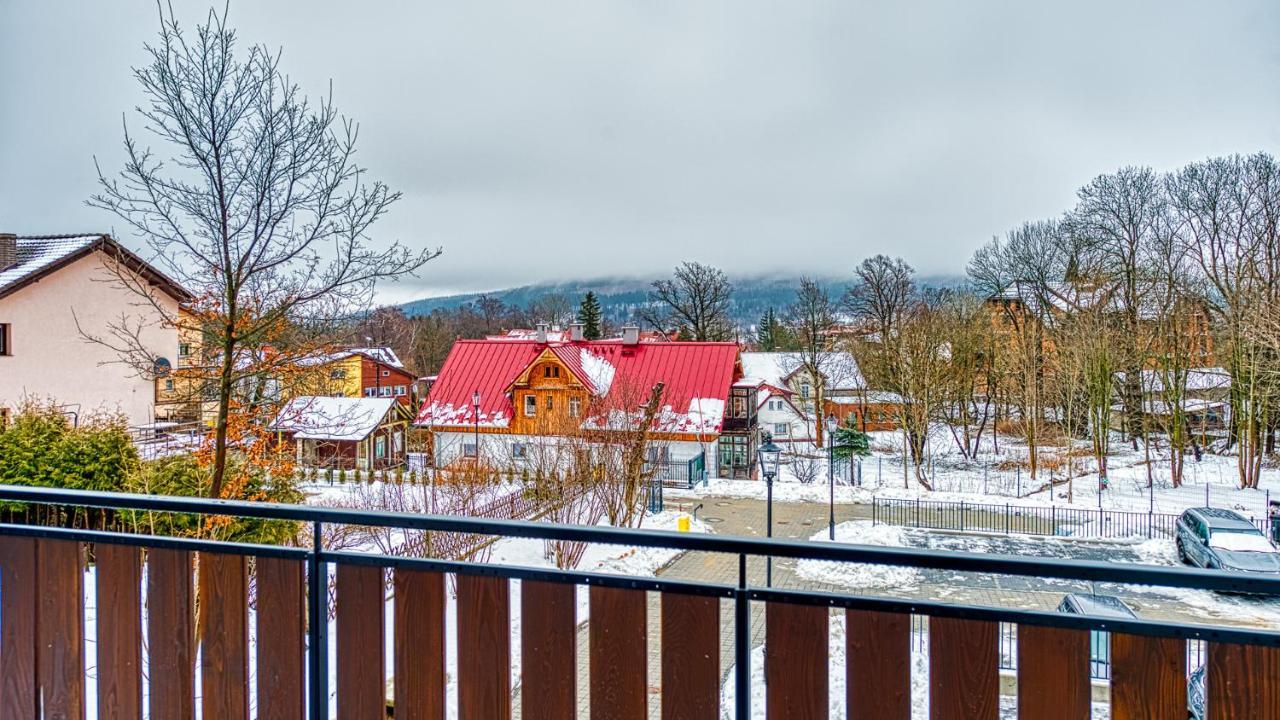 Apartamenty Vip Centrum - Wczasowa 17 By Royal Aparts Świeradów-Zdrój Dış mekan fotoğraf